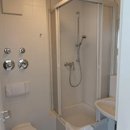 Hotel Akazienhaus 2*